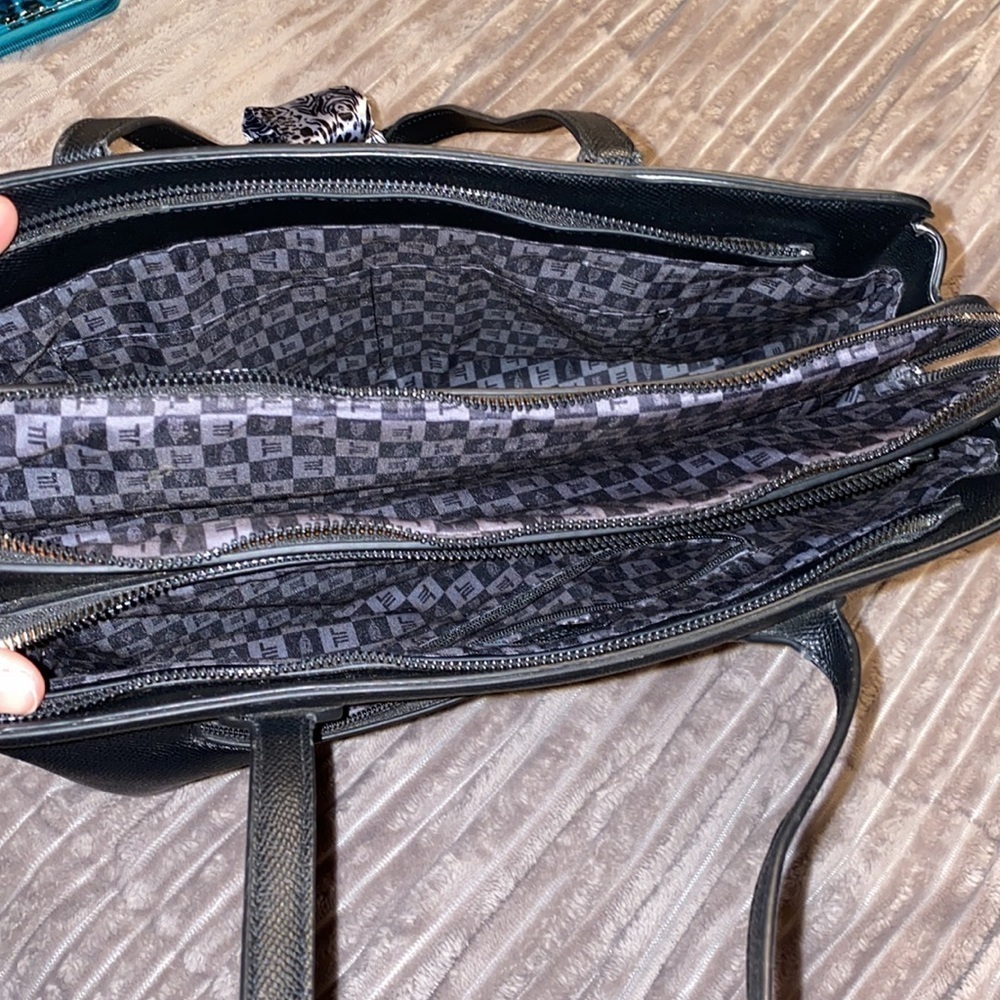 London fog black bag shoulder bag with ribbon multi pocket medium size - Picture 7 of 8